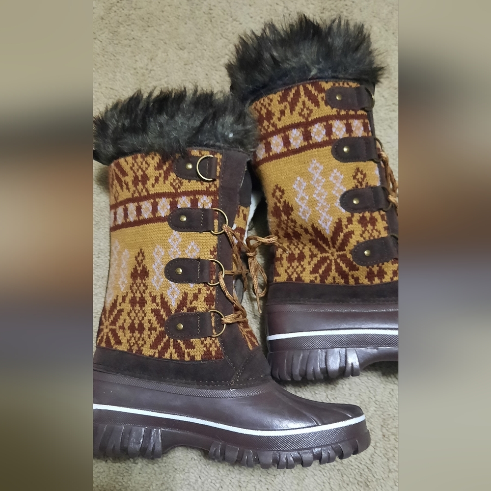 Brand new waterproof Mukluks!